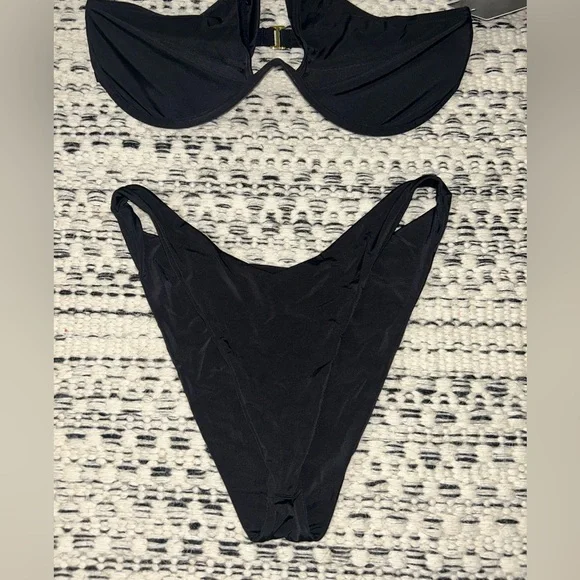 🆕 2/$75 NWT Naked Wardrobe | 2 Piece Underwire Halter Bikini | Black | Large - Picture 3 of 10